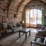 فندق Kelebek Cave